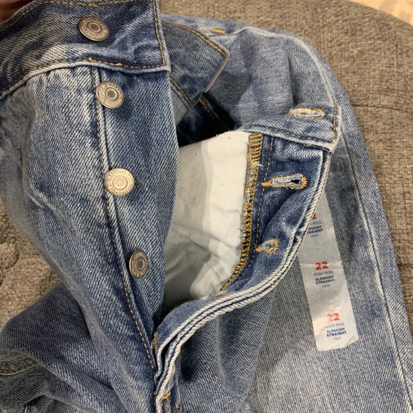 Old Navy Denim - Old Navy Crop Jeans